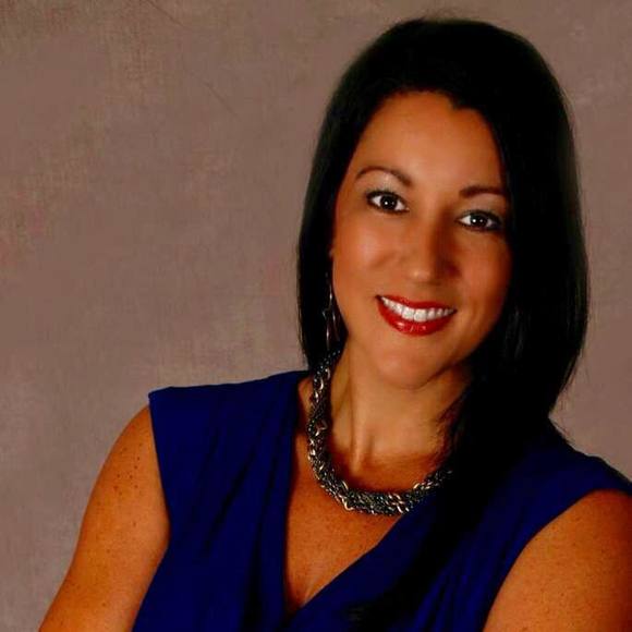 Meet your Posher, Jen - Picture 1 of 1